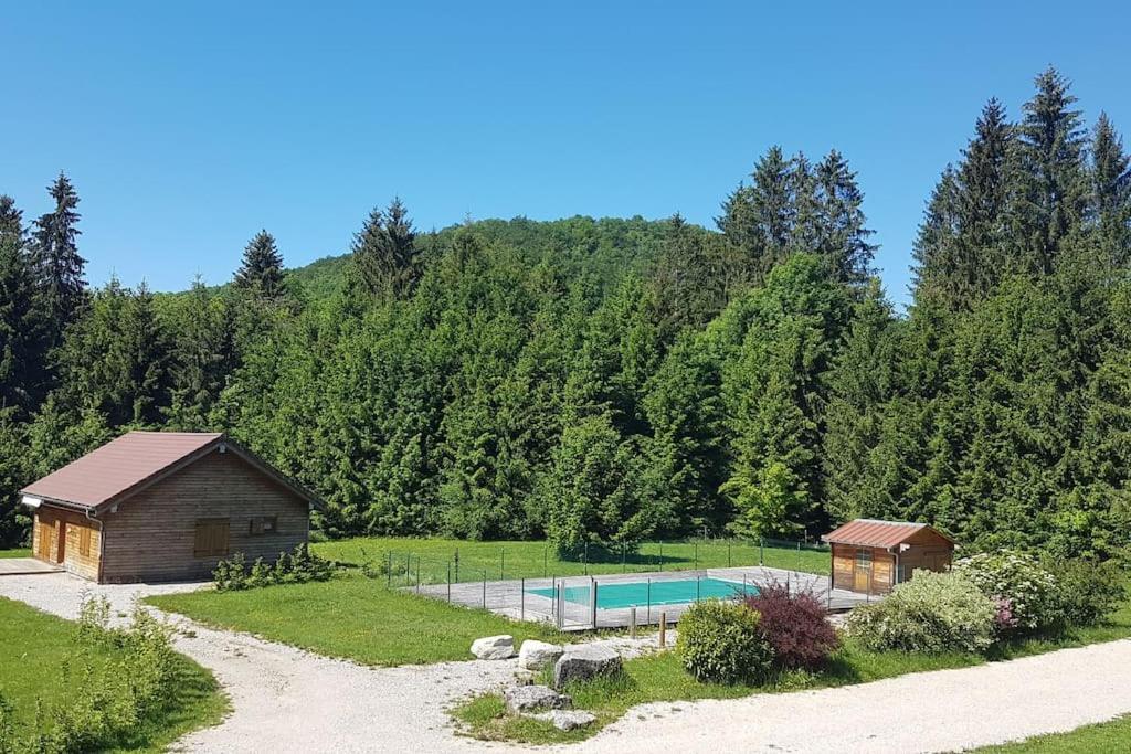 Ney Gite Jura Mina Chalet Au Milieu De La Nature 빌라 외부 사진